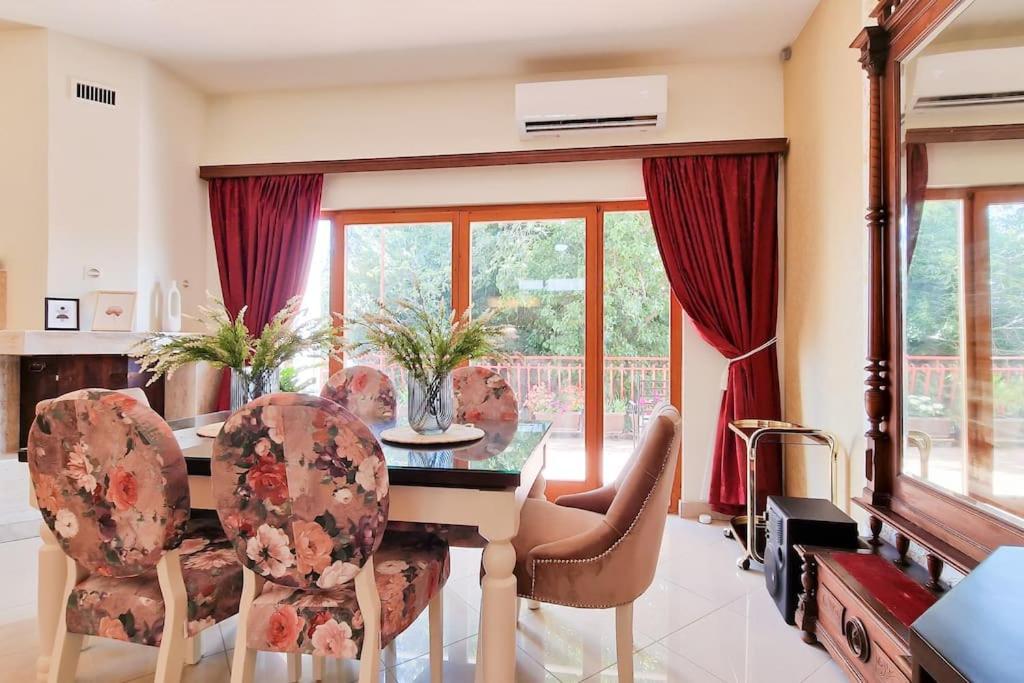 Apartment Kalliope, 200M Sea Kaštela Екстериор снимка