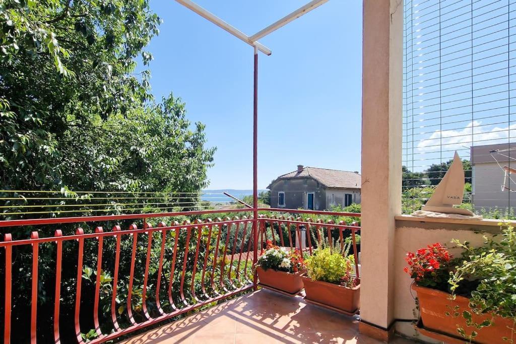 Apartment Kalliope, 200M Sea Kaštela Екстериор снимка